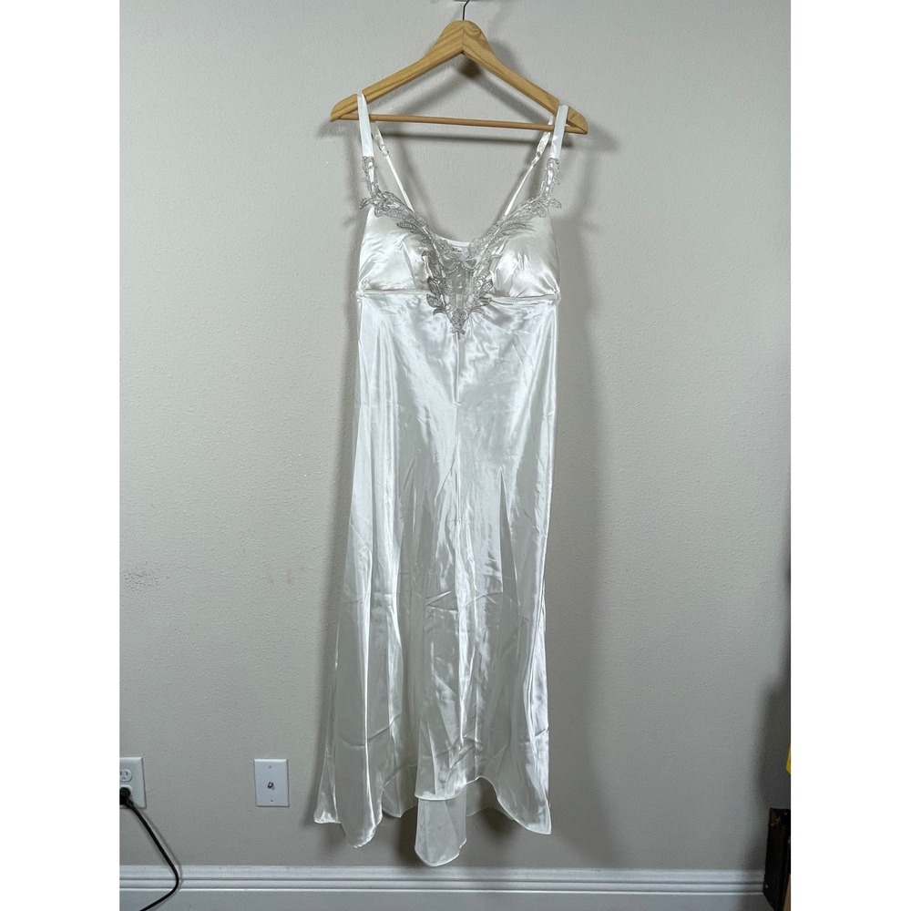 Flora Satin Nightgown Womens White Silver‎ Embroidery Lace Maxi Bridal Lingerie